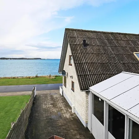 Seaside Retreat In Hvalpsund-by Traum Dom wakacyjny *